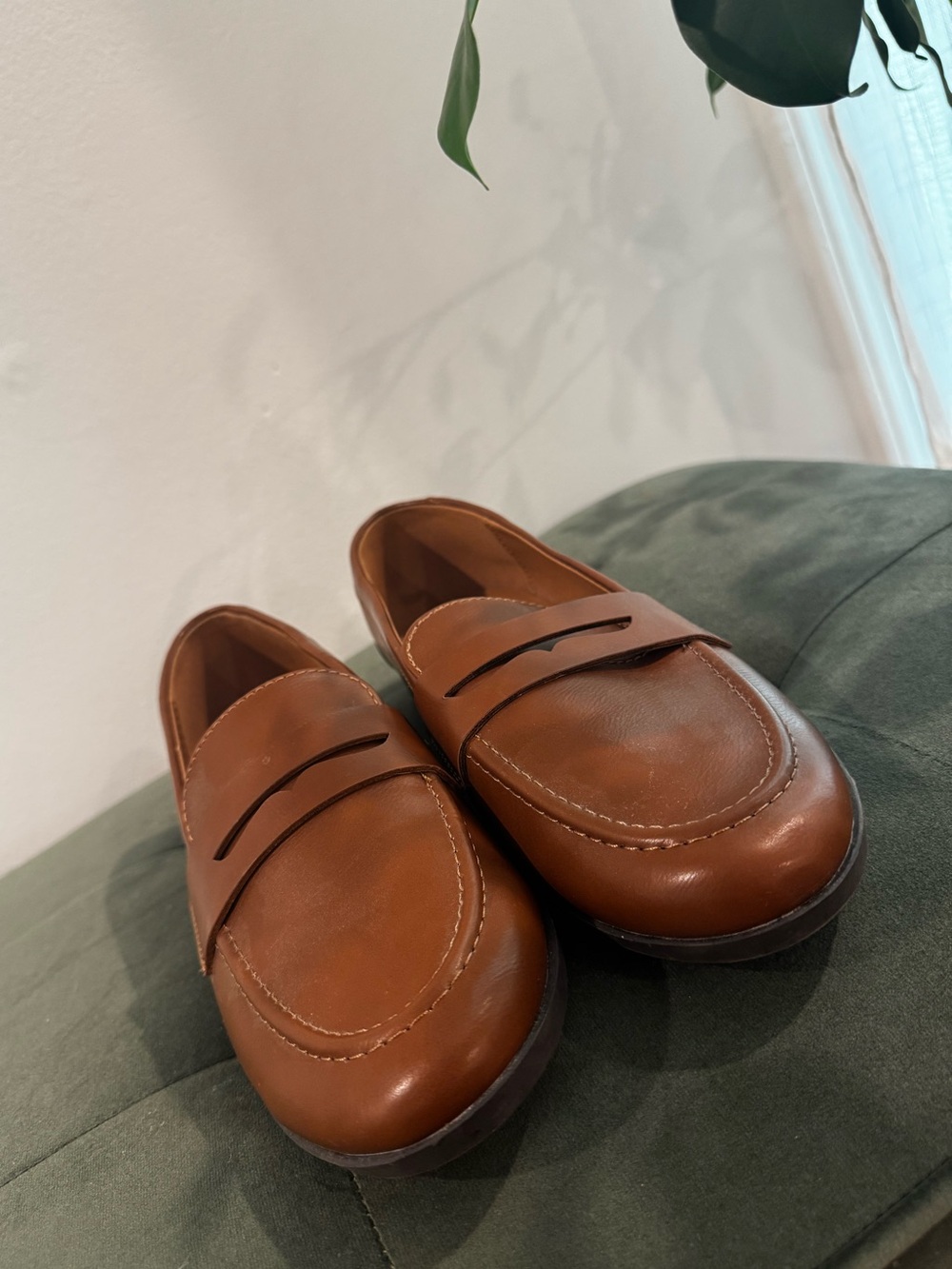 Kensie Classic Penny Loafers in Brown/Cognac/Tan